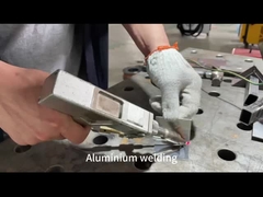 4 en 1 Tipo de refrigeración refrigeración por agua máquina de soldadura por láser de fibra de mano para metales